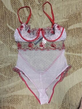 Sheer Floral Lace Bodysuit - Pink/Red